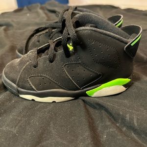 Boys Jordan 6s